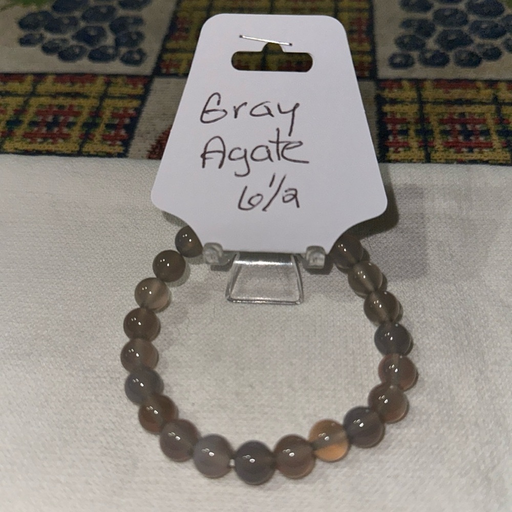 Hand Crafted Gray Agate Stretch Bracelet